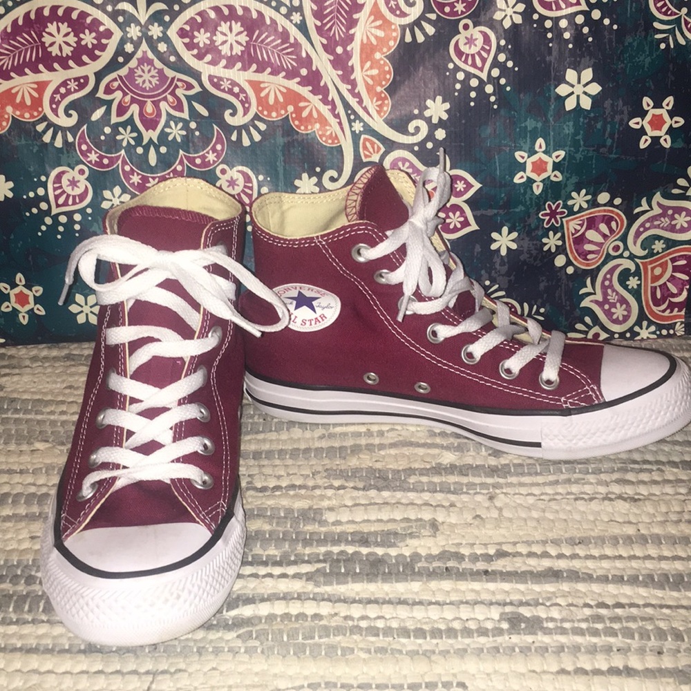 Maroon Converse high top sneaker